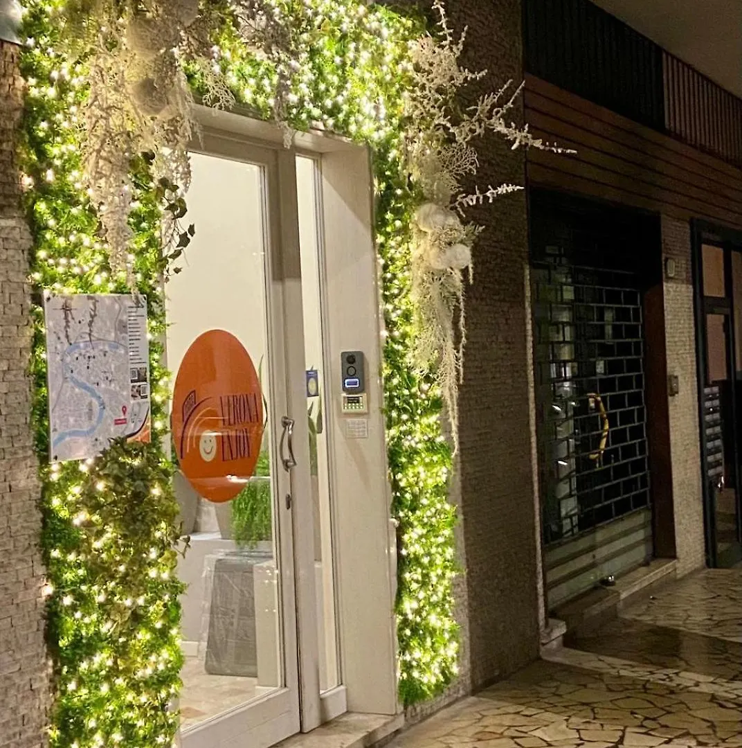 Verona Enjoy Guest house