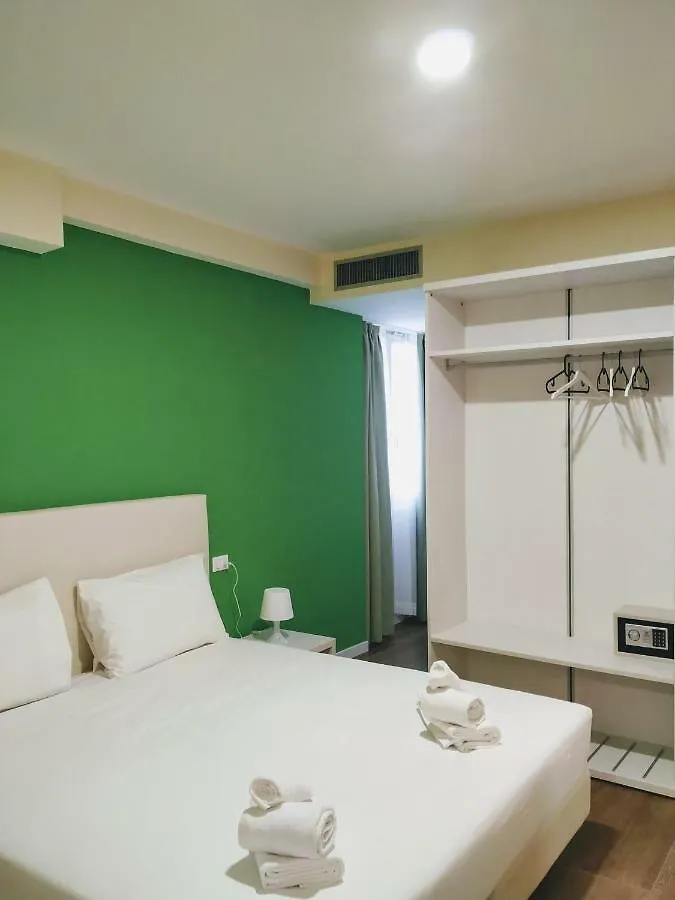 Verona Enjoy Guest house
