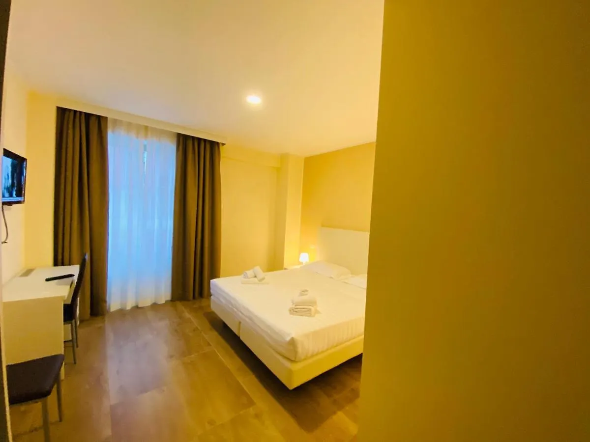 *** بيت ضيافة Verona Enjoy إيطاليا